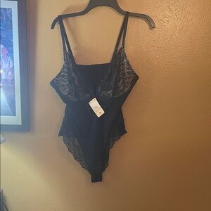 Chic Black Lace Chemise